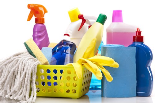 Detailed cleaning of windows and surfaces after renovation